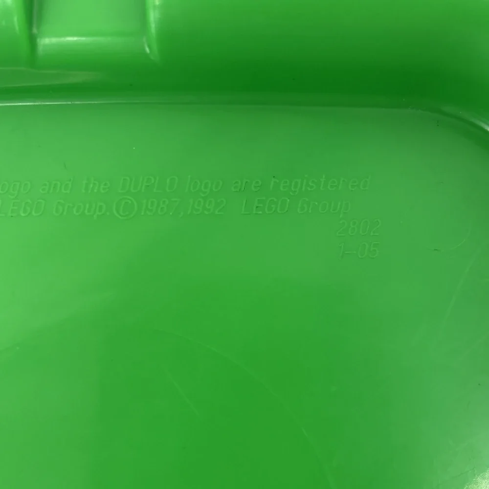 Lego Duplo Green Bucket / Yellow Lid + 60 Bricks 1992 Vintage